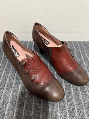 BeautyFeel Retro-Look Brown & Burgundy Leather Cushioned Comfort Heels Size 8
